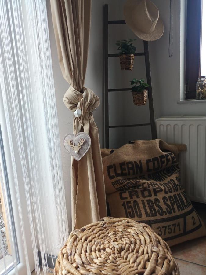Chez Seb & Lulu, Studio D'Hotes Neufchâteau Dış mekan fotoğraf